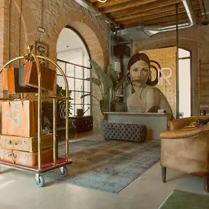 Hotell Ar Suites&art